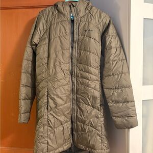 Columbia Puffer Jacket in Green